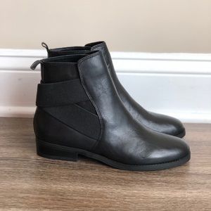 Ralph Lauren ankle boots women’s 9